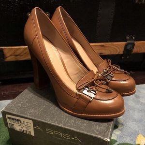 Camel Via Spiga heels